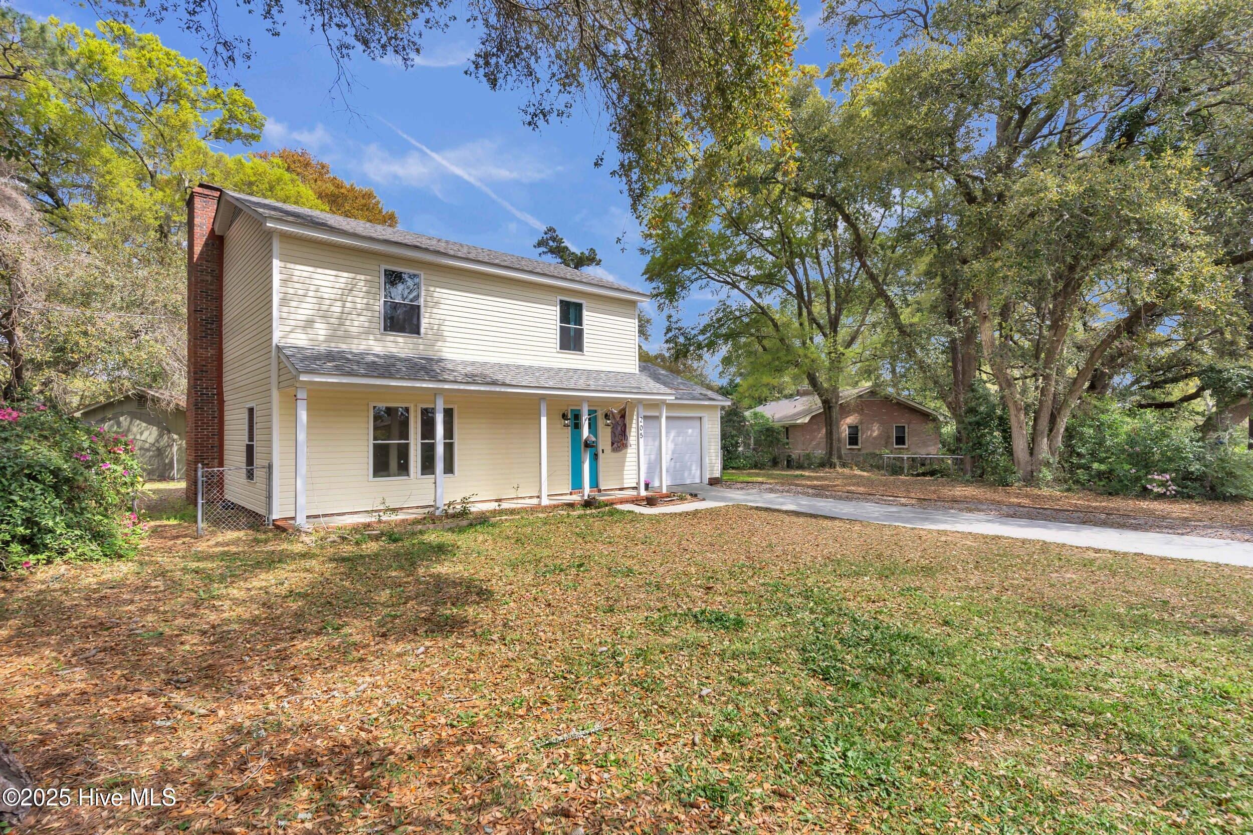 205 Hickory Knoll Road Wilmington, NC 28409 - Photo 3 of 47 205hickoryknollrd_00002