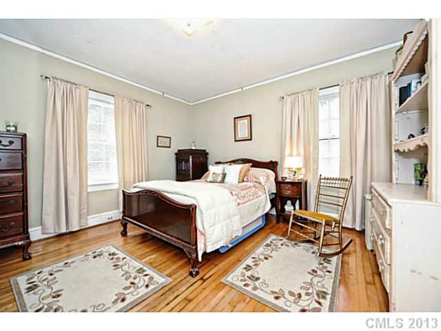 2727 Normandy Road Charlotte, NC 28209 - Photo 11 of 15 Gallery Image 11