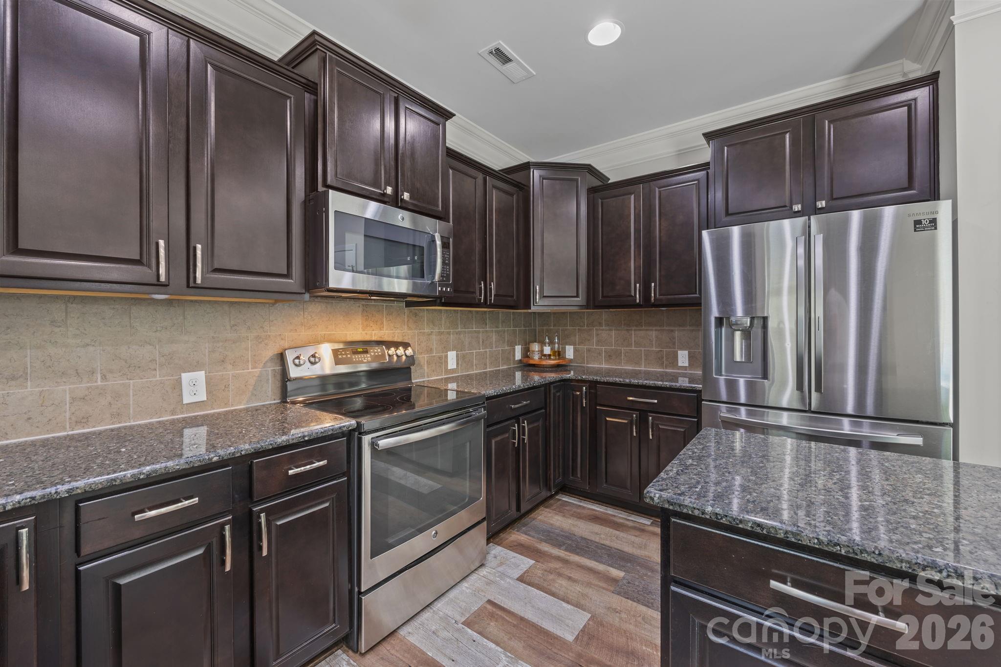 6614 Bluegill Road Charlotte, NC 28216 - Photo 16 of 42 Gallery Image 16