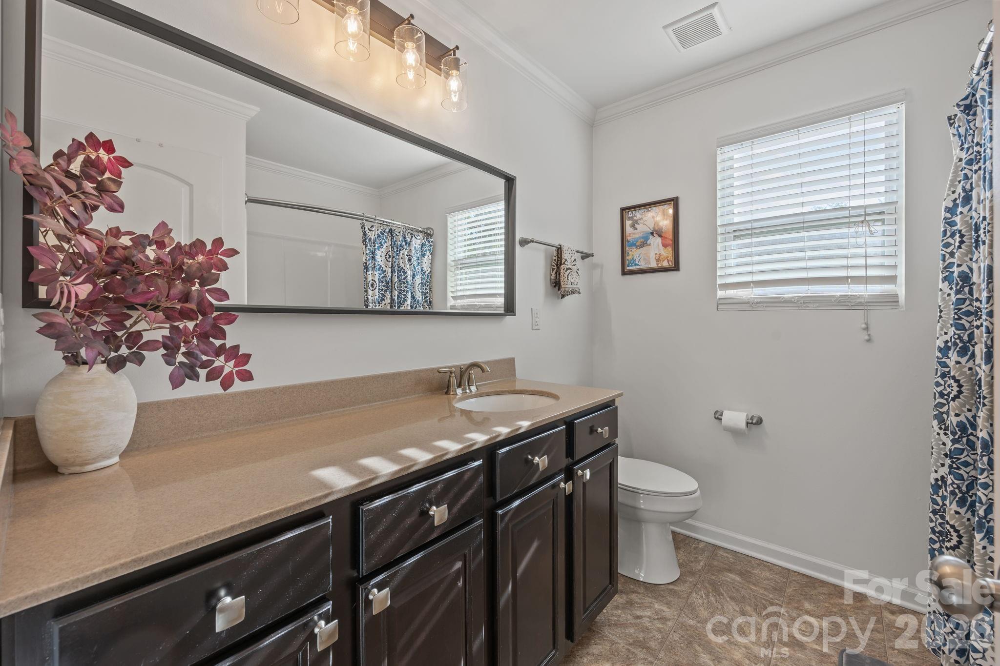 6614 Bluegill Road Charlotte, NC 28216 - Photo 32 of 42 Gallery Image 32