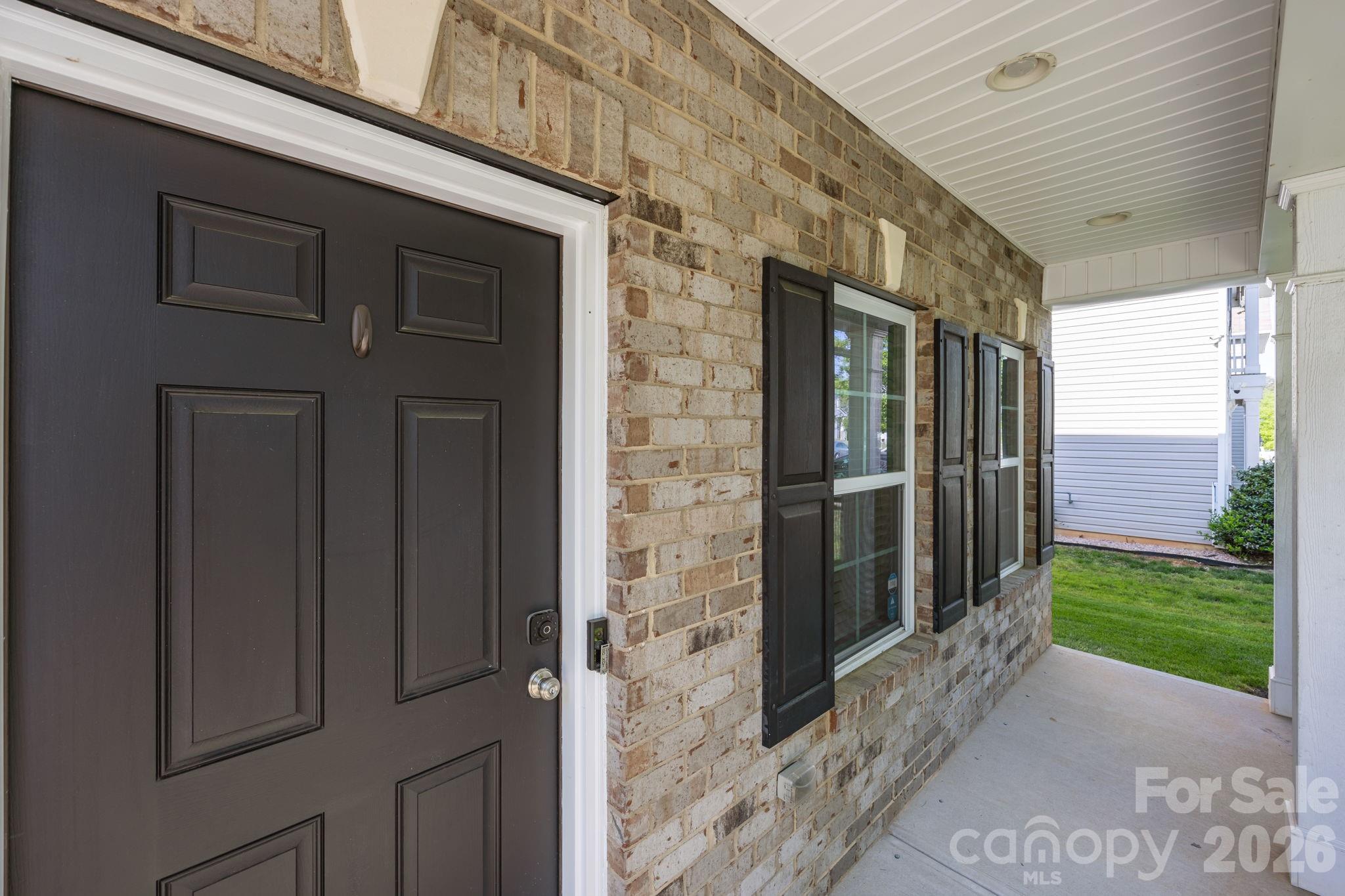 6614 Bluegill Road Charlotte, NC 28216 - Photo 6 of 42 Gallery Image 6