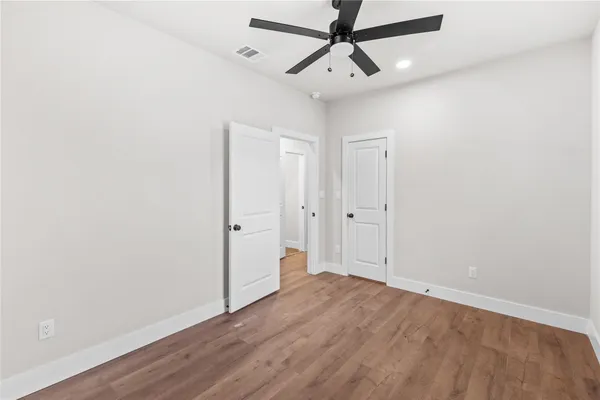 $2,500 | 2398 Valley Drive, Brenham, TX 77833