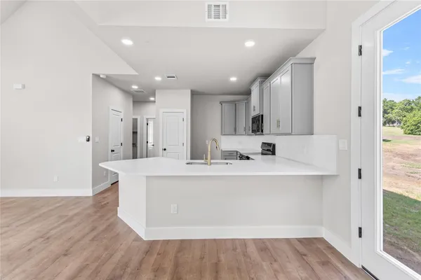 $2,500 | 2398 Valley Drive, Brenham, TX 77833