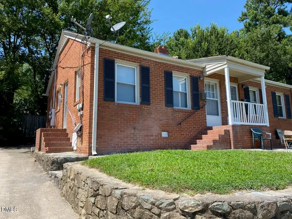 $875 | 905 Bunn Terrace, Durham, NC 27703