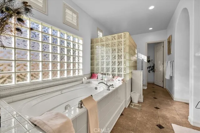 $1,290,000 | 4 Oakmont Drive, Rancho Mirage, CA 92270