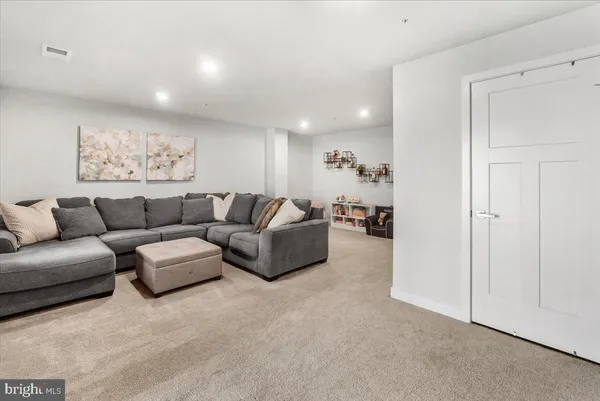 $3,000 | 10732 Lamoka Lane, New Market, MD 21774