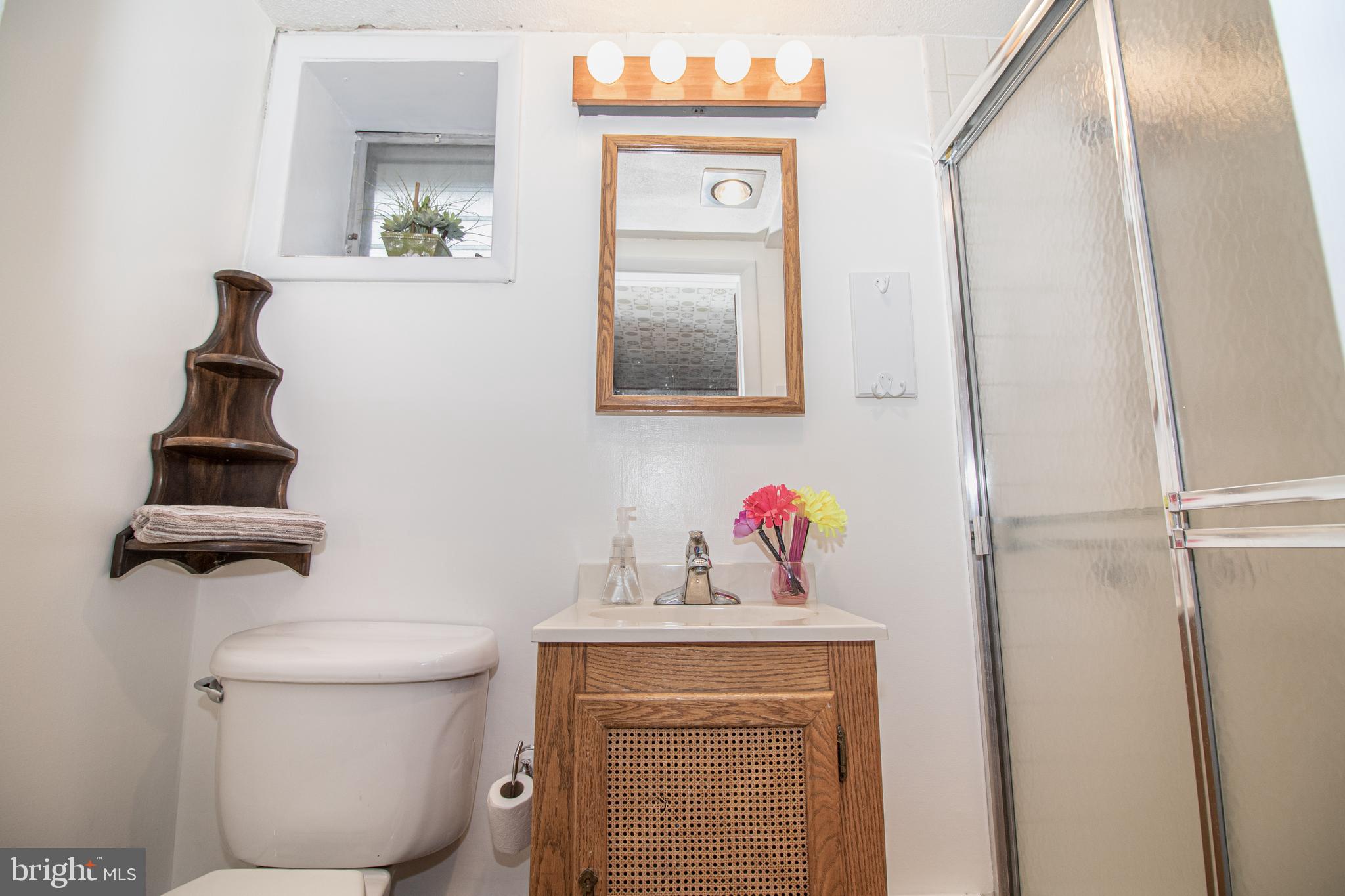 11500 Kenton Drive Silver Spring, MD 20902 - Photo 17 of 45 Full Bathroom(Family Room)