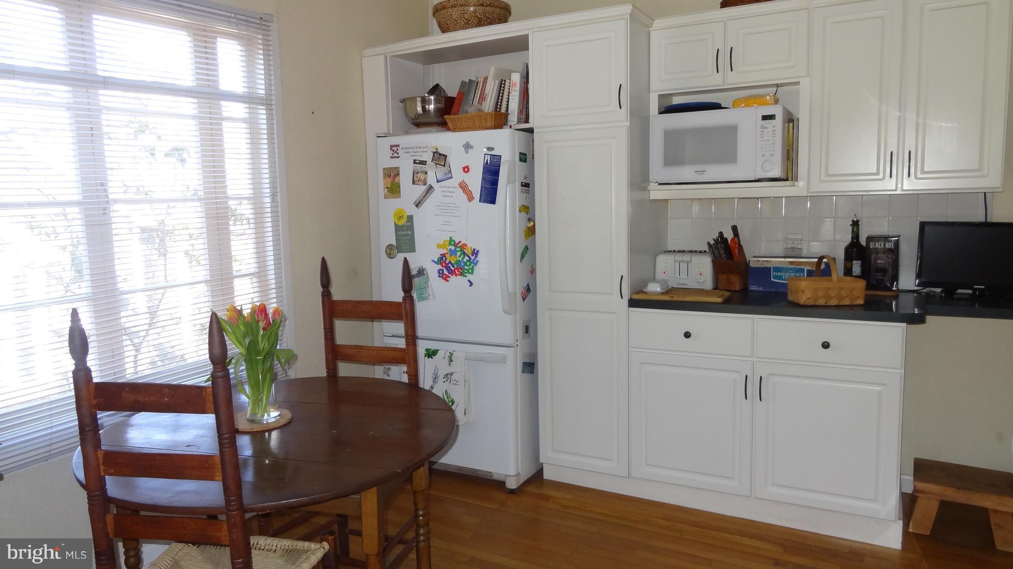 855 Robin Hood Road Annapolis, MD 21405 - Photo 19 of 30 Kitchen