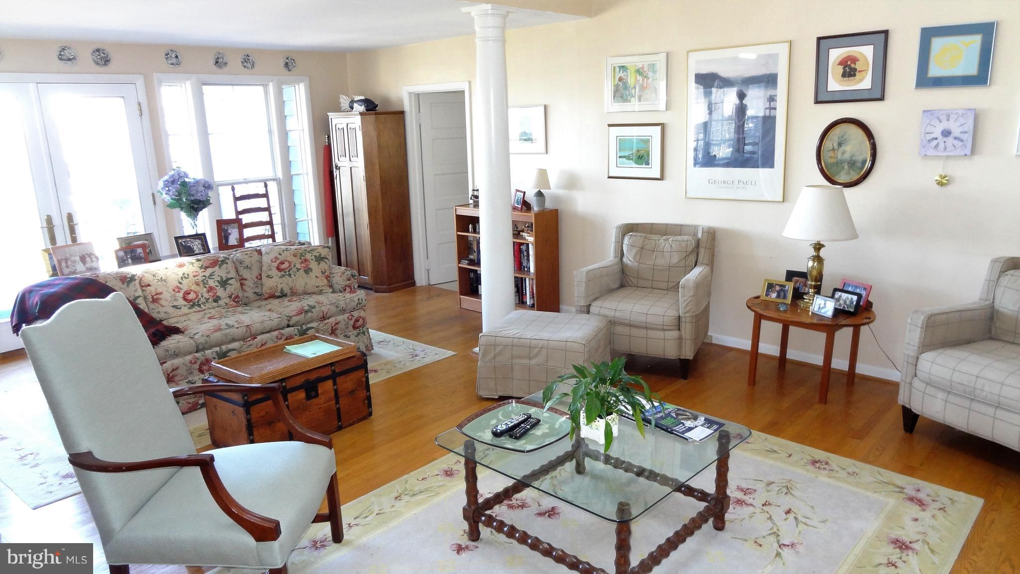 855 Robin Hood Road Annapolis, MD 21405 - Photo 10 of 30 Family Room