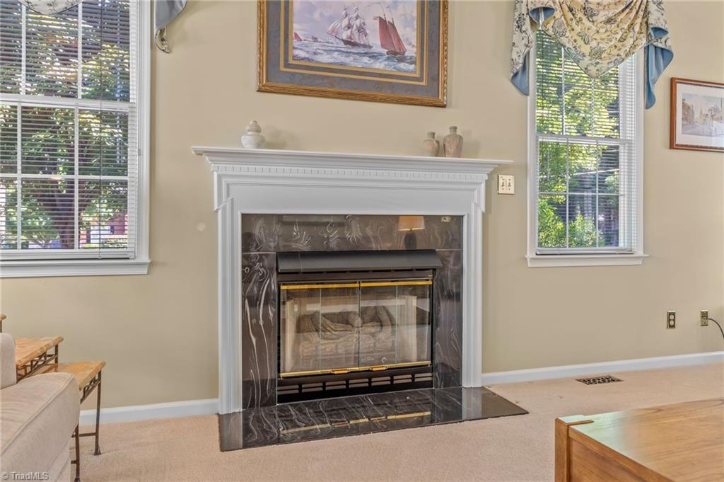 4021 Baywater Point High Point, NC 27265 - Photo 8 of 32 Gallery Image 8