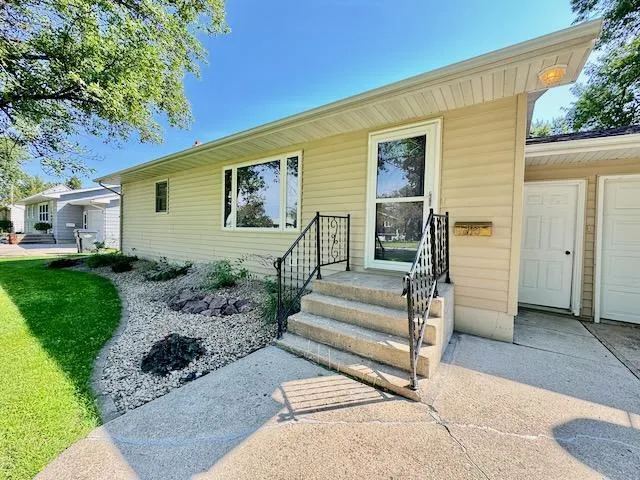 $265,900 | 710 6th Street South, Breckenridge, MN 56520