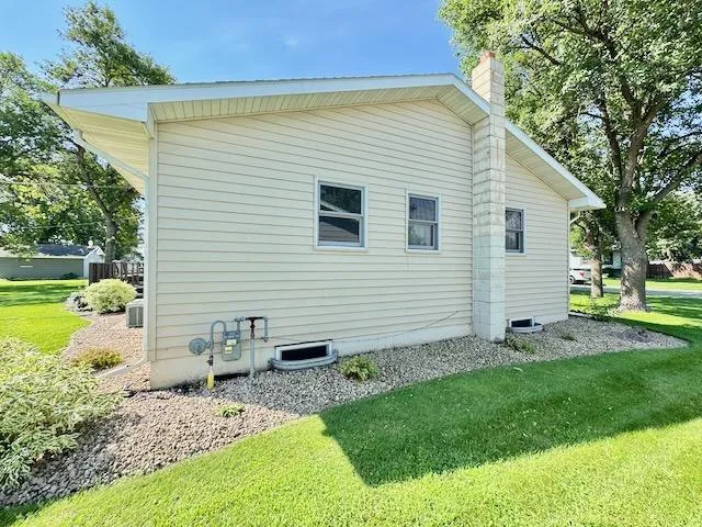 $265,900 | 710 6th Street South, Breckenridge, MN 56520
