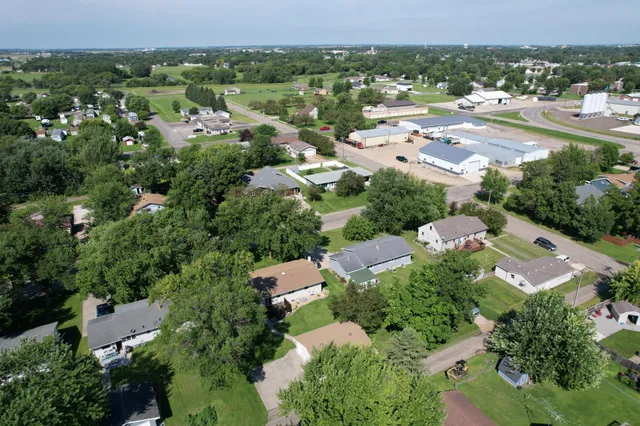 $265,900 | 710 6th Street South, Breckenridge, MN 56520