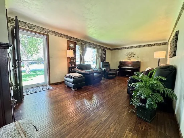 $265,900 | 710 6th Street South, Breckenridge, MN 56520