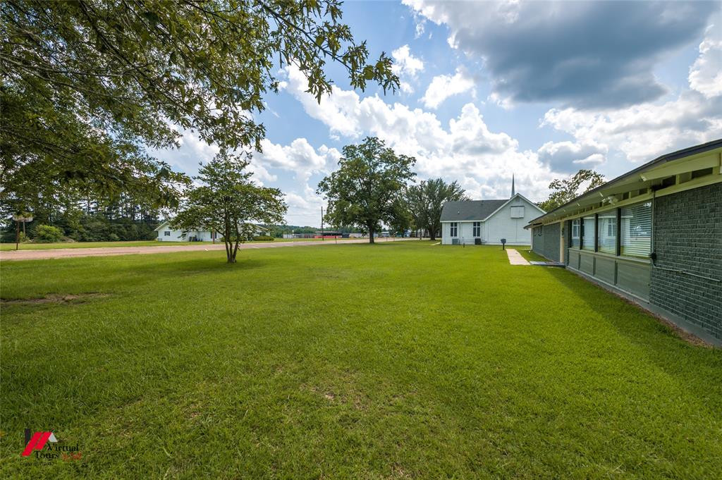 300 South Main Street Springhill, LA 71075 - Photo 5 of 38