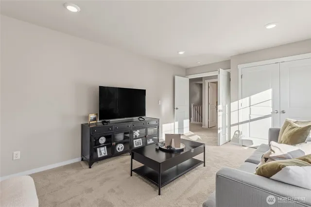 $794,995 | 14756 56th Ave Court East, Unit 11, Puyallup, WA 98375