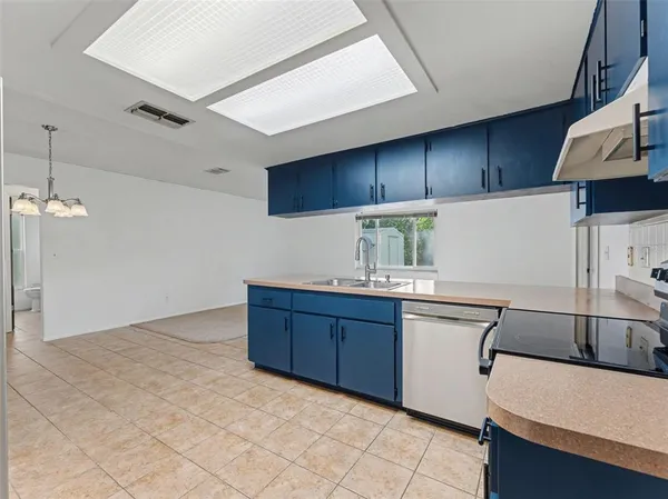 $279,900 | 130 Daroca Avenue, Spring Hill, FL 34606