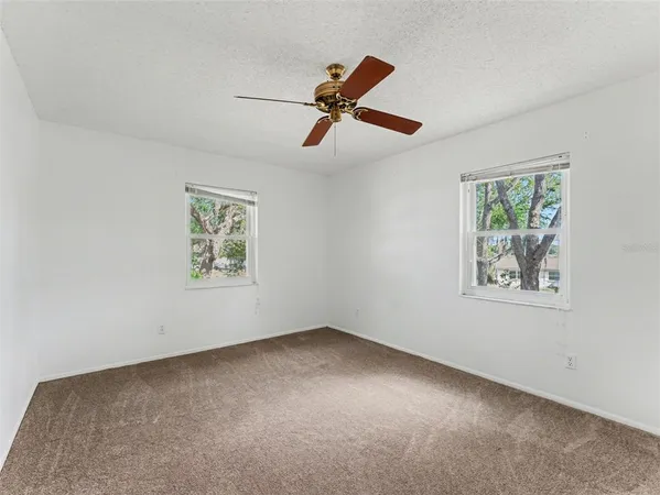 $279,900 | 130 Daroca Avenue, Spring Hill, FL 34606