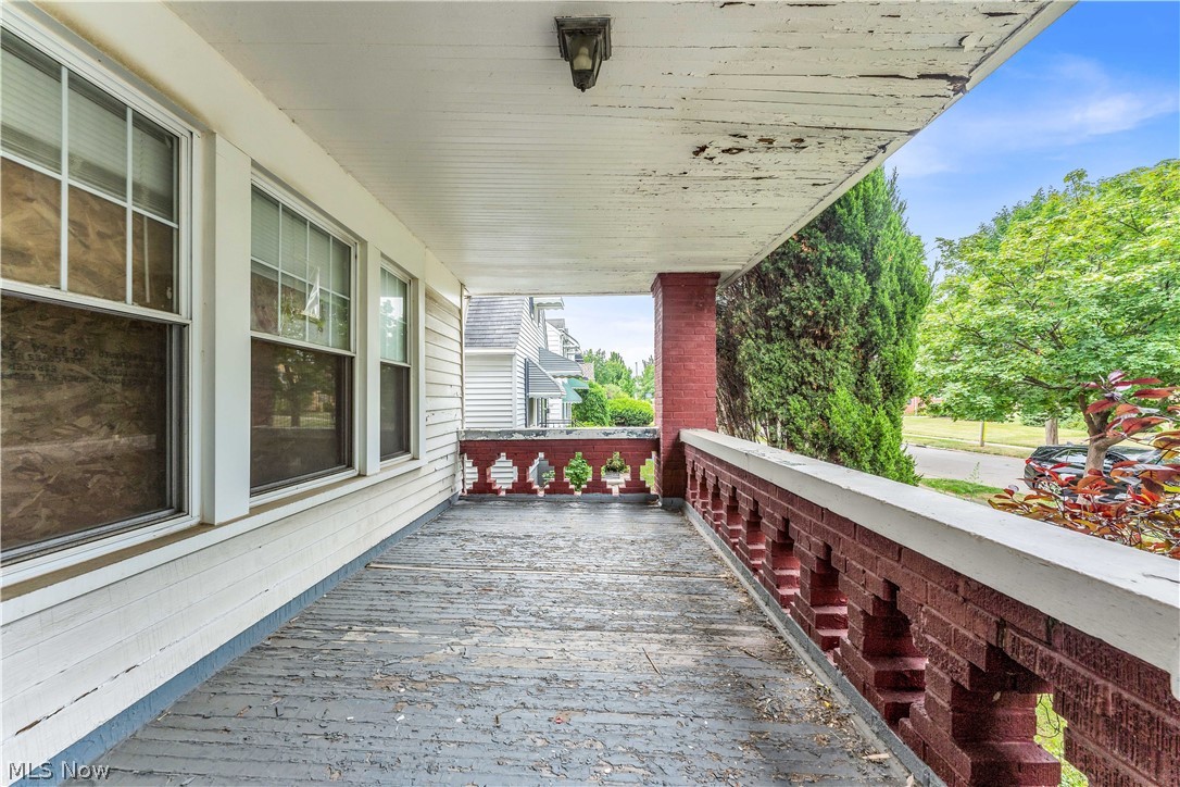 3713 Menlo Road Cleveland, OH 44120 - Photo 5 of 26 View of wooden deck