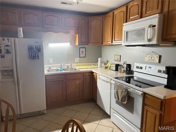 $94,900 | 411 South Street, Lebanon, MO 65536