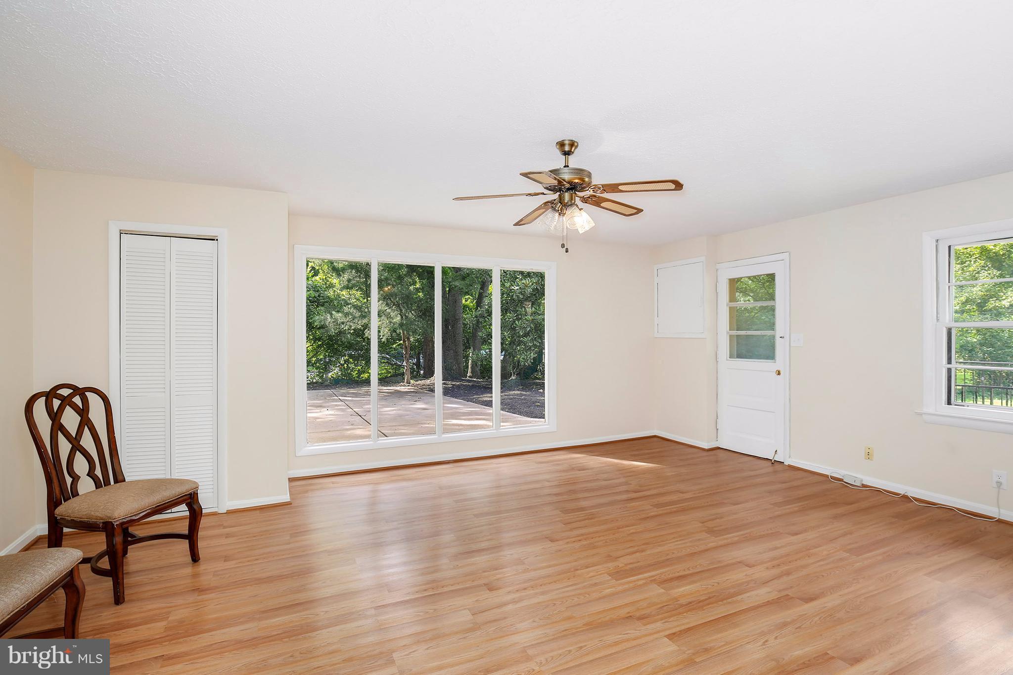 3188 Holmes Run Road Falls Church, VA 22042 - Photo 11 of 30 Family Room