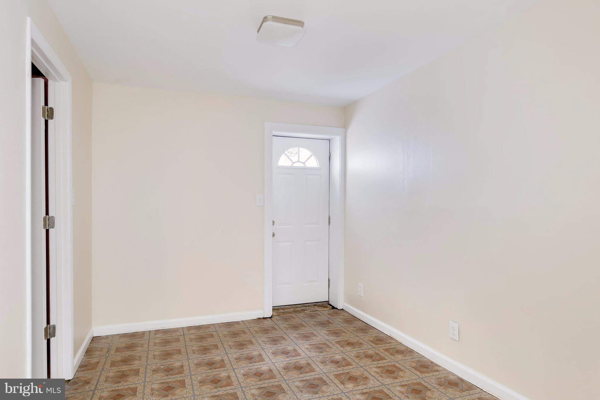 3188 Holmes Run Road Falls Church, VA 22042 - Photo 24 of 30 Bedroom