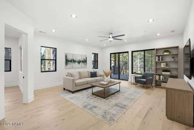 $2,499,999 | 4120 Lariat Loop, Flagstaff, AZ 86005