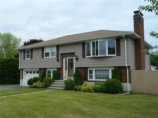 16 Thistle Road Burlington, MA 01803 - Photo 1 of 28 Gallery Image 1