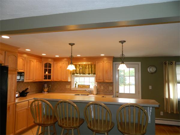 16 Thistle Road Burlington, MA 01803 - Photo 13 of 28 Gallery Image 13