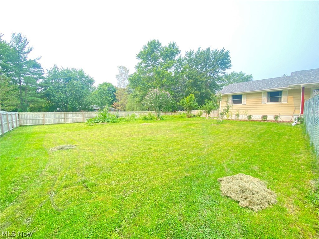 2746 Graham Road Stow, OH 44224 - Photo 21 of 26 Fantastic fenced yard