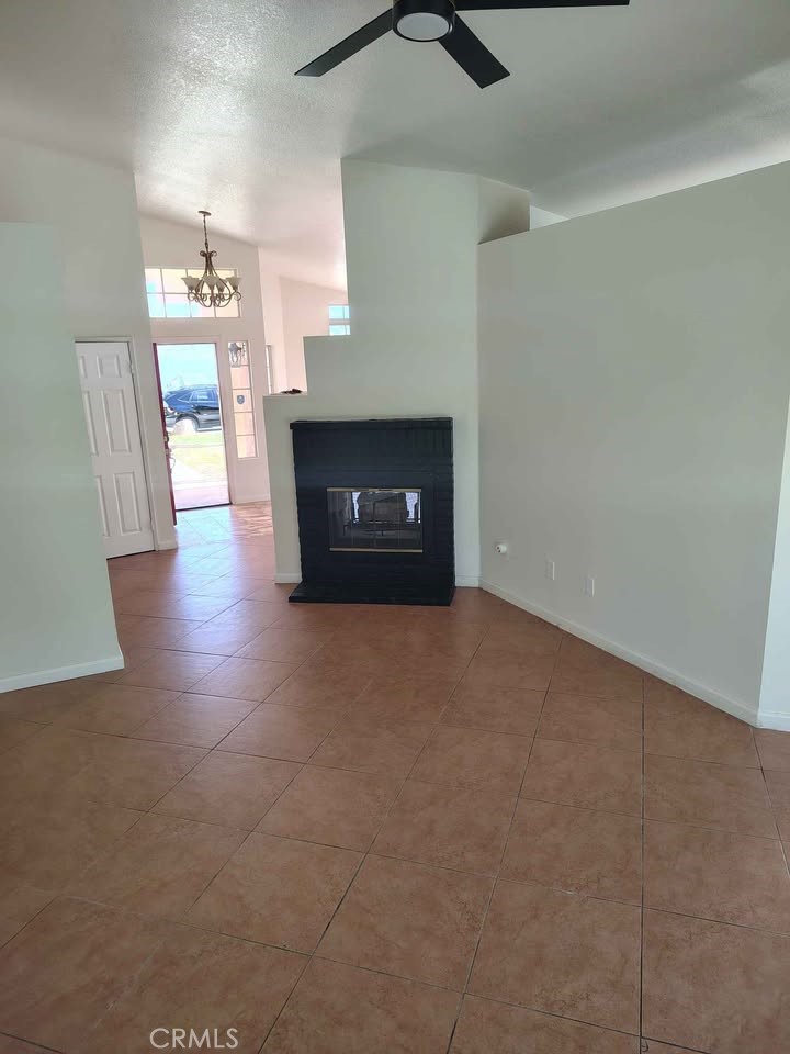 44707 Cerisa Street Lancaster, CA 93535 - Photo 13 of 41