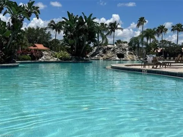 $349,000 | 2380 Bayou Lane, Unit 7709, Naples, FL 34112