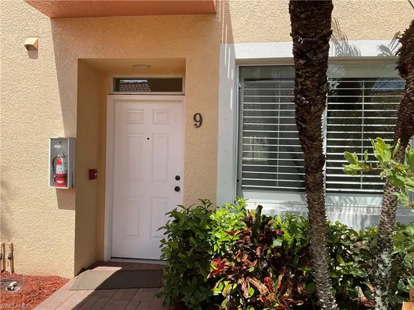 $349,000 | 2380 Bayou Lane, Unit 7709, Naples, FL 34112
