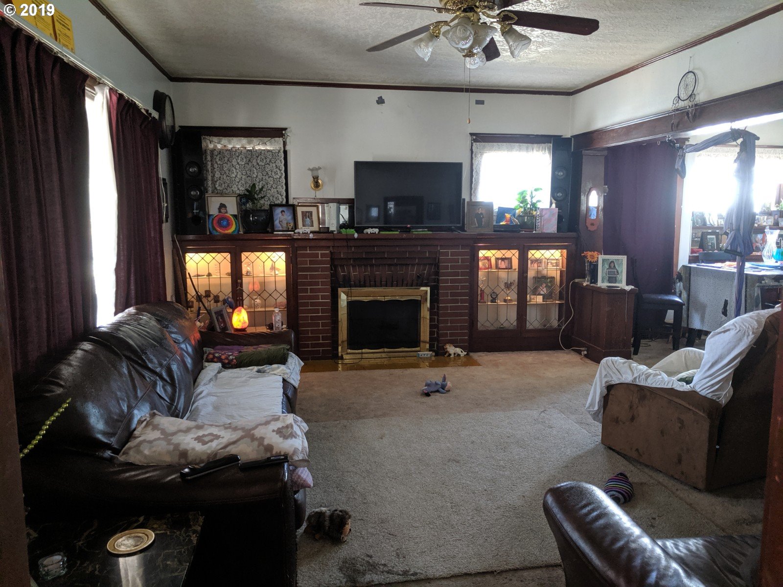 218 Southwest 3rd Street Pendleton, OR 97801 - Photo 5 of 26