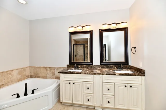 $2,599 | 8555 One W Drive, Unit 210, Indianapolis, IN 46260