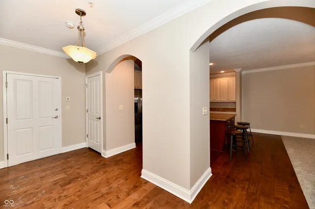 $2,599 | 8555 One W Drive, Unit 210, Indianapolis, IN 46260