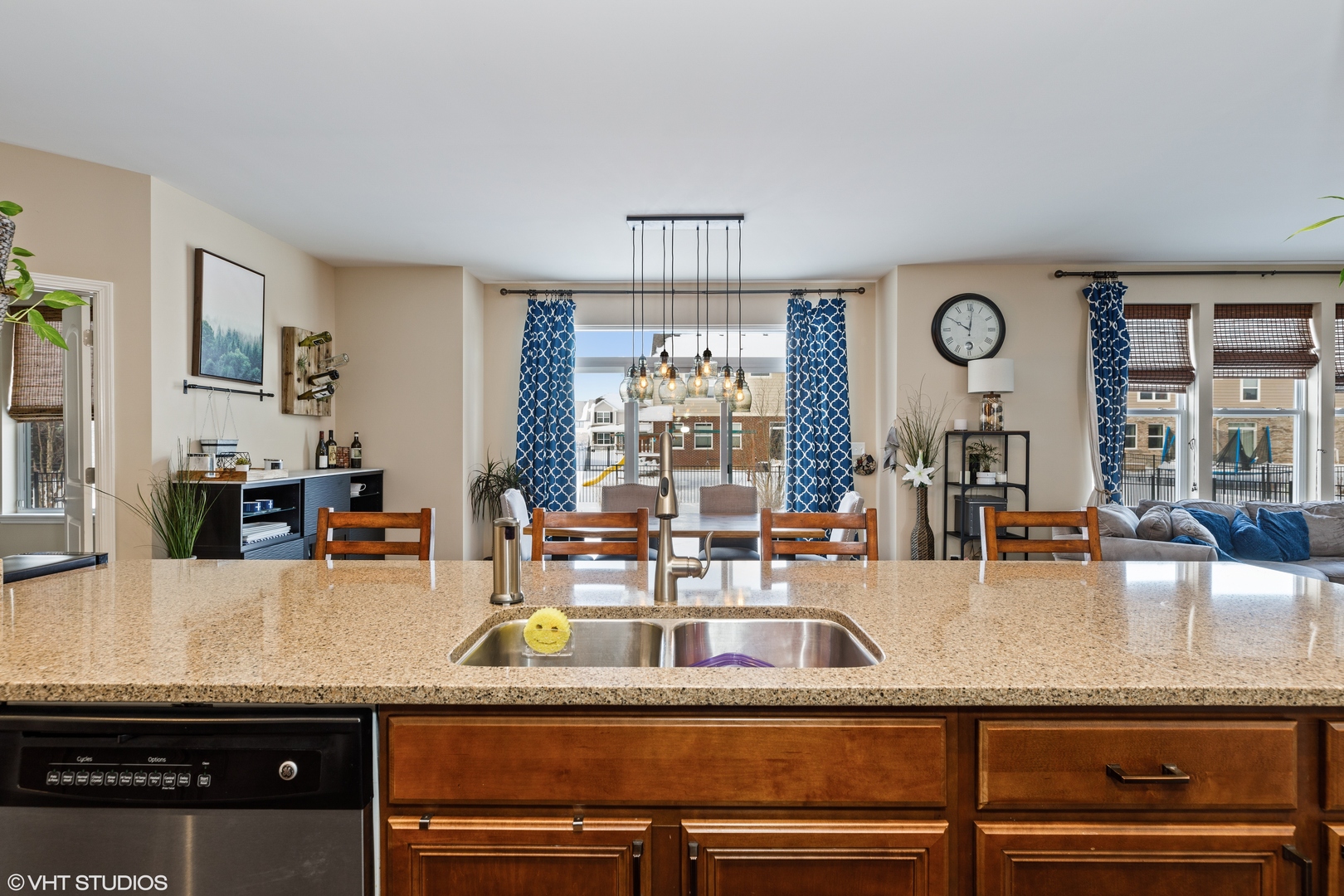 2081 Brandon Hill Road New Lenox, IL 60451 - Photo 4 of 23