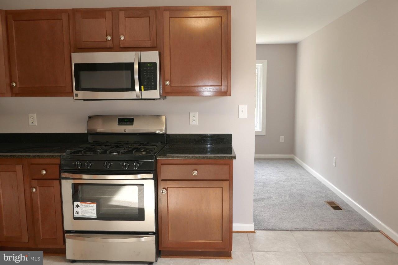 333 Walgrove Road Reisterstown, MD 21136 - Photo 9 of 22 Kitchen