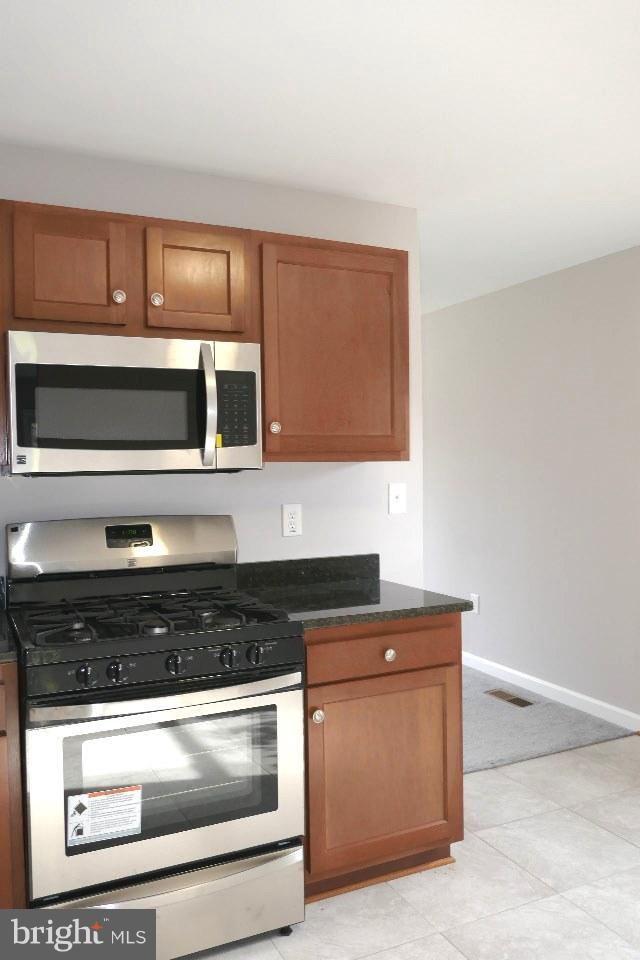 333 Walgrove Road Reisterstown, MD 21136 - Photo 10 of 22 Kitchen