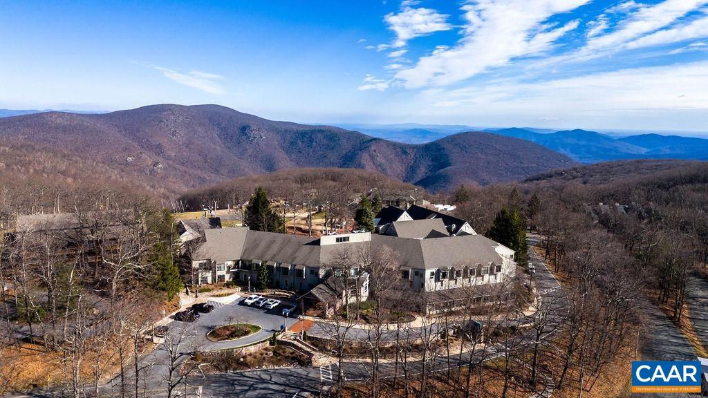 464 3 Ridges Roseland, VA 22967 - Photo 25 of 29 a view of city and mountain