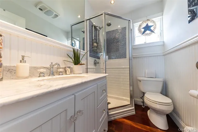 $4,200 | 34 Trenton Avenue, Unit UPPR, East Atlantic Beach, NY 11561