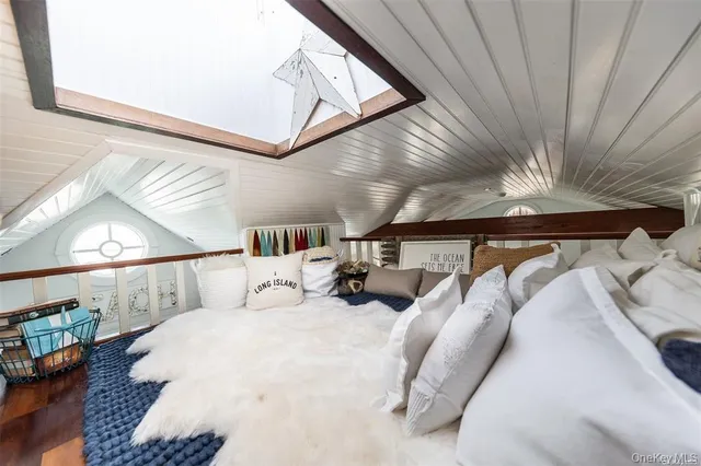 $4,200 | 34 Trenton Avenue, Unit UPPR, East Atlantic Beach, NY 11561