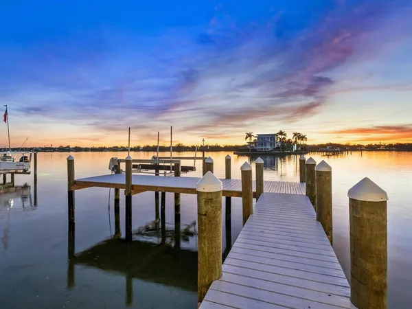 $4,475,000 | 1500 Caribbean Drive, Sarasota, FL 34231