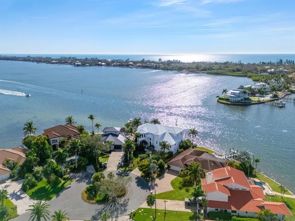 $4,475,000 | 1500 Caribbean Drive, Sarasota, FL 34231