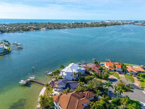 $4,475,000 | 1500 Caribbean Drive, Sarasota, FL 34231