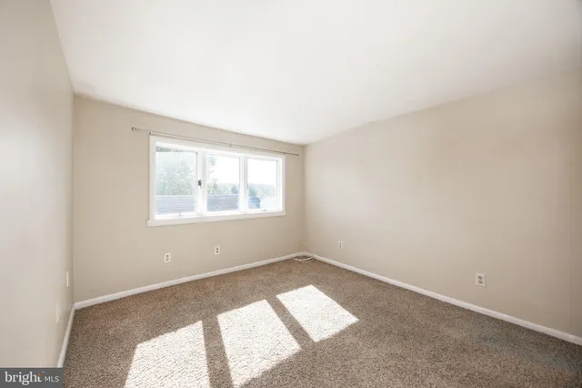 $339,900 | 264 Roberts Avenue, Conshohocken, PA 19428