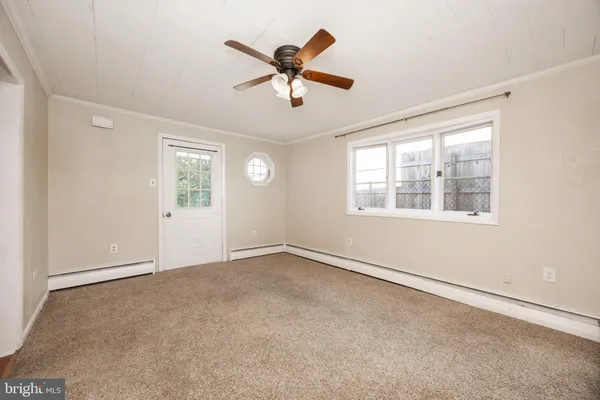 $299,900 | 264 Roberts Avenue, Conshohocken, PA 19428