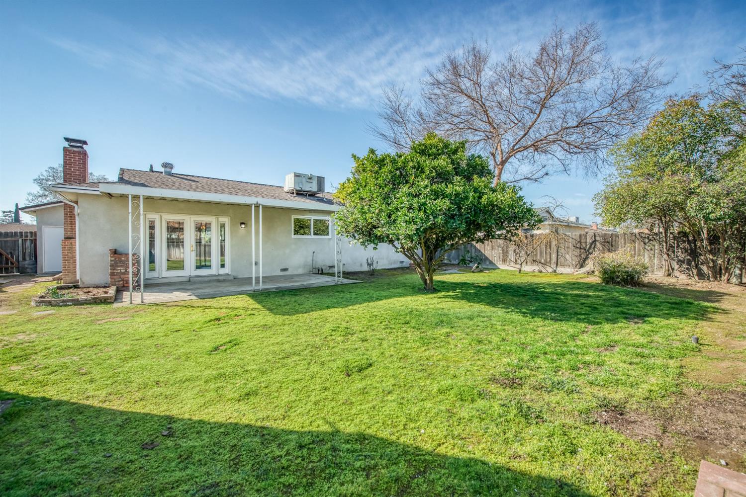 109 West Ashcroft Avenue Clovis, CA 93612 - Photo 13 of 14