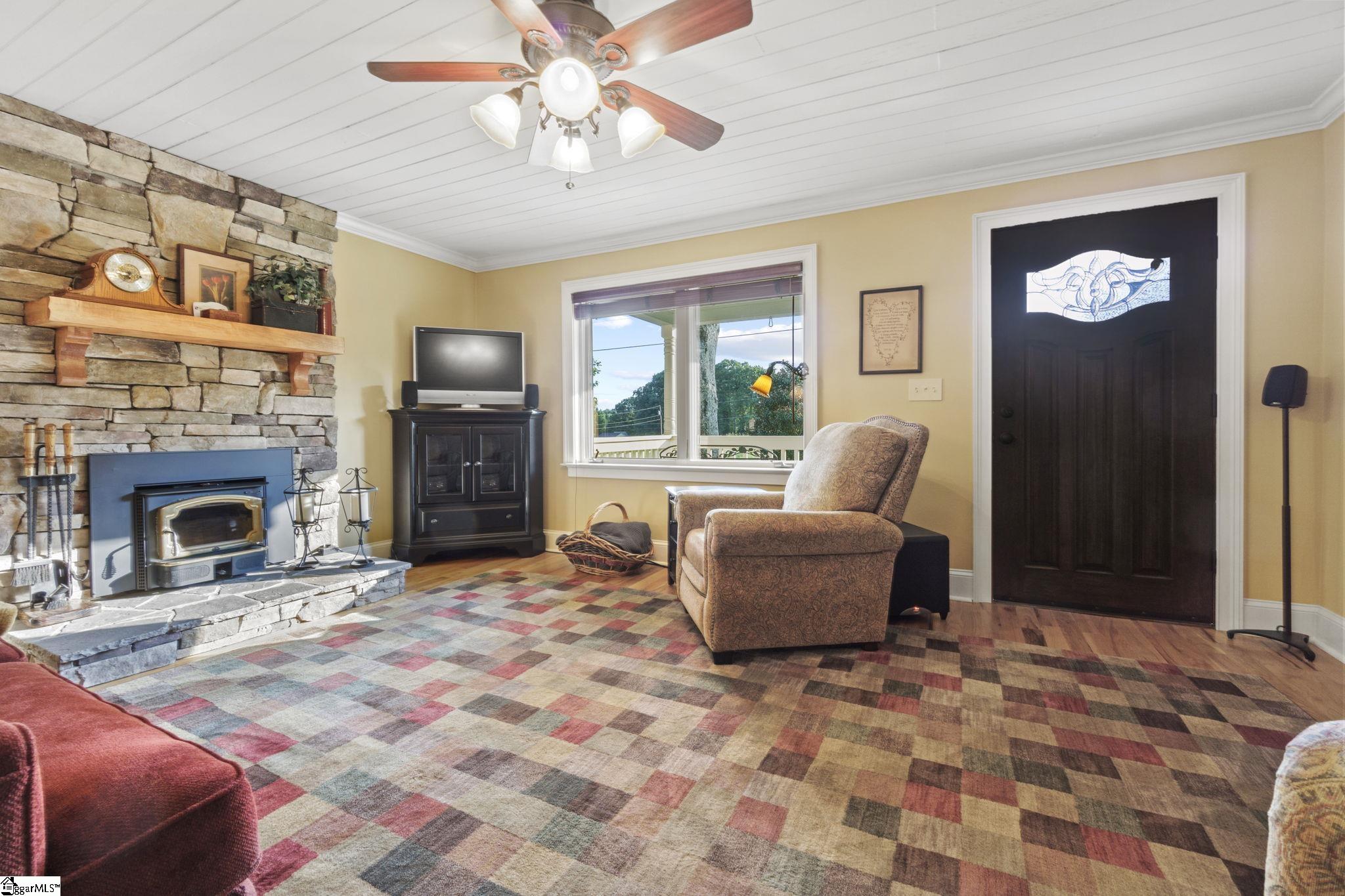 480 Gum Springs Road Taylors, SC 29687 - Photo 4 of 31 Gallery Image 4