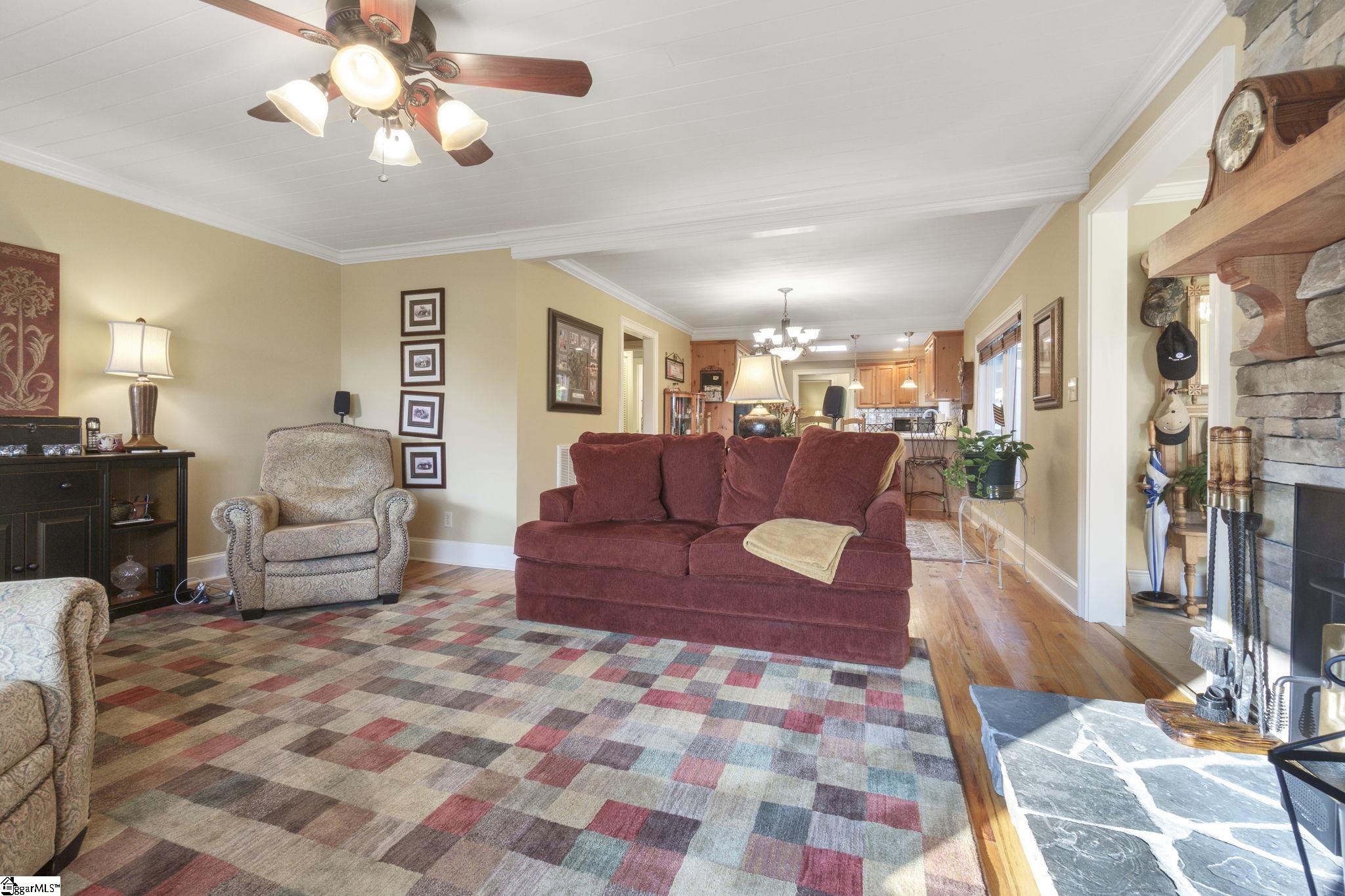 480 Gum Springs Road Taylors, SC 29687 - Photo 5 of 31 Gallery Image 5